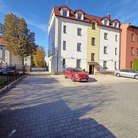 Apartament Radiostacja V, Parking Free Gliwice Exterior foto